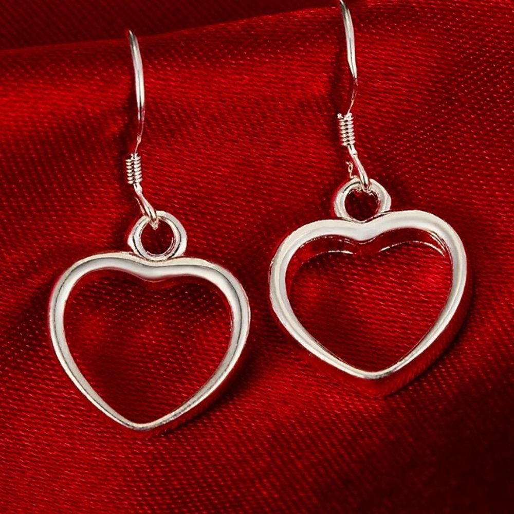 Beautiful Hollow Heart Drop Earrings 925 Sterling Silver